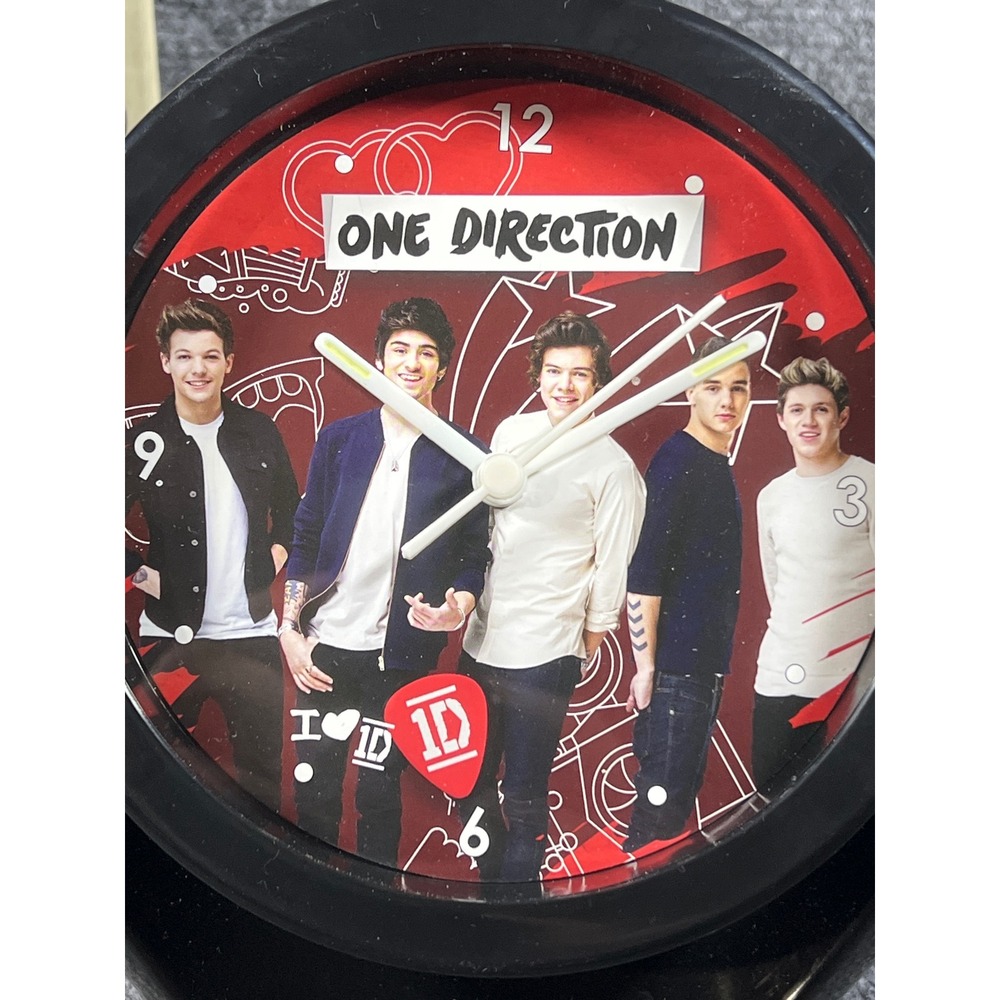 One Direction Clock Mirror - Picture 5 of 12